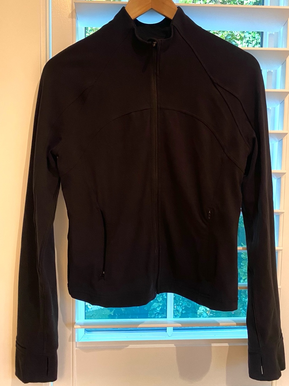 Lululemon Define Cropped Black Full-Zip Jacket